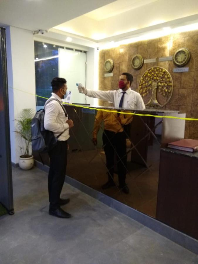 Airport Hotel Tashree New Delhi Exterior photo