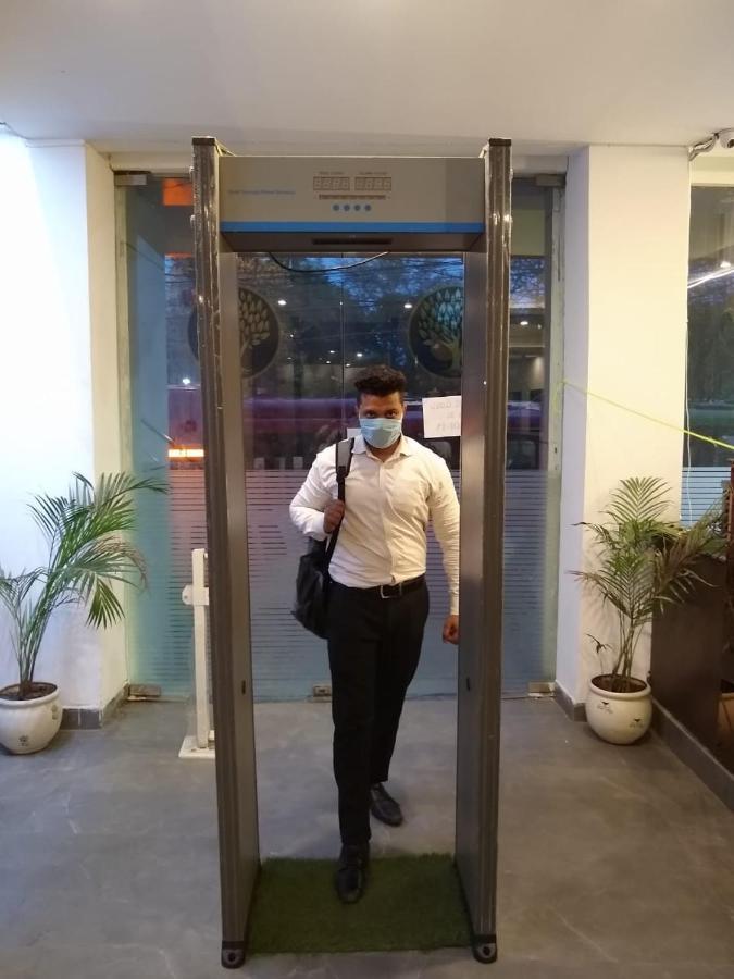 Airport Hotel Tashree New Delhi Exterior photo