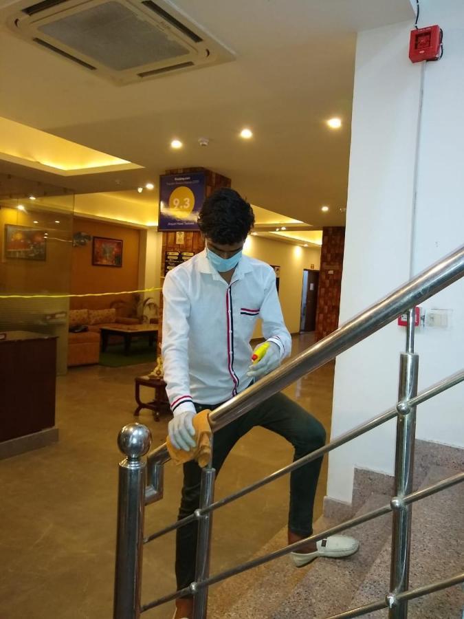 Airport Hotel Tashree New Delhi Exterior photo