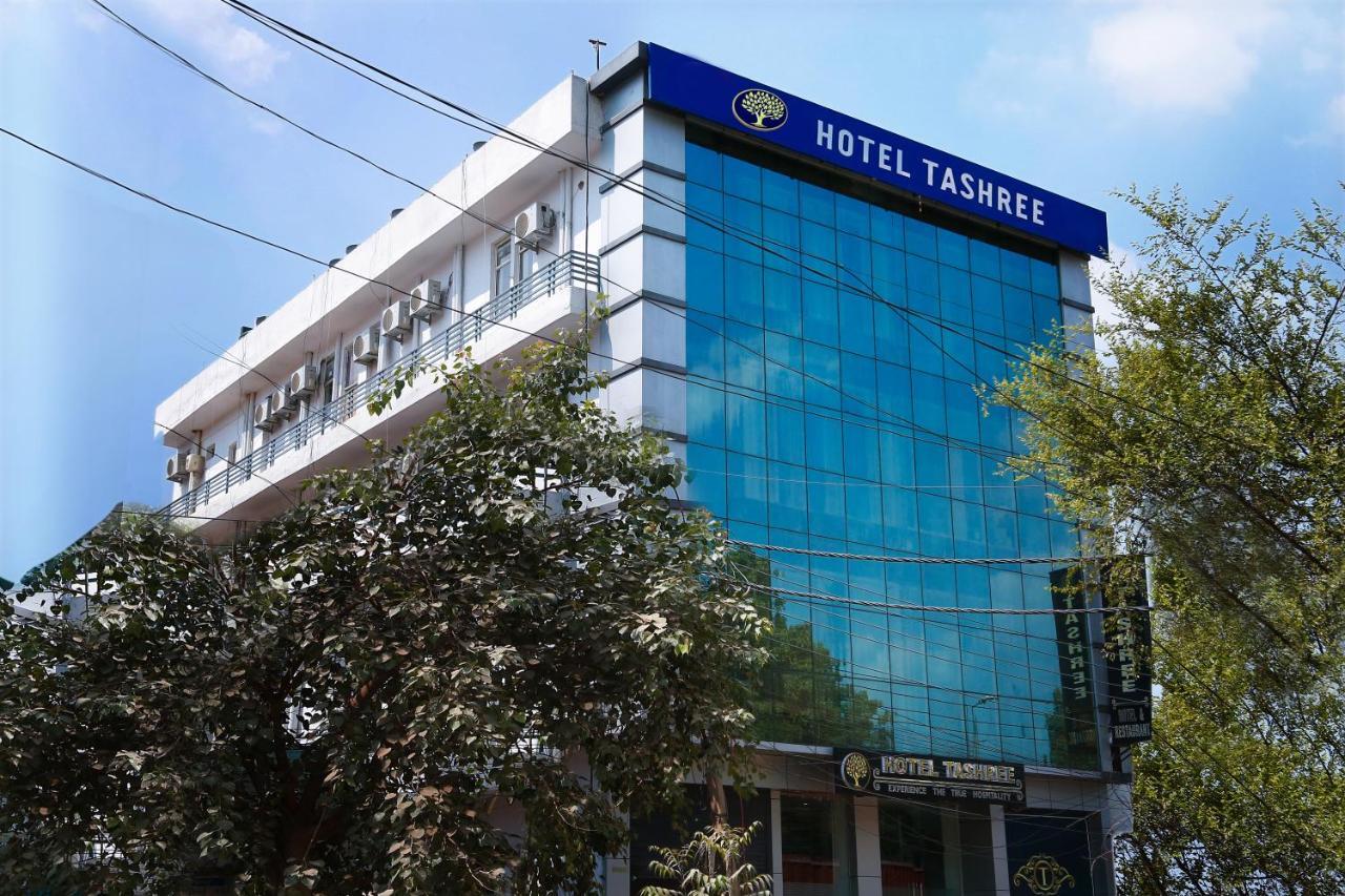 Airport Hotel Tashree New Delhi Exterior photo